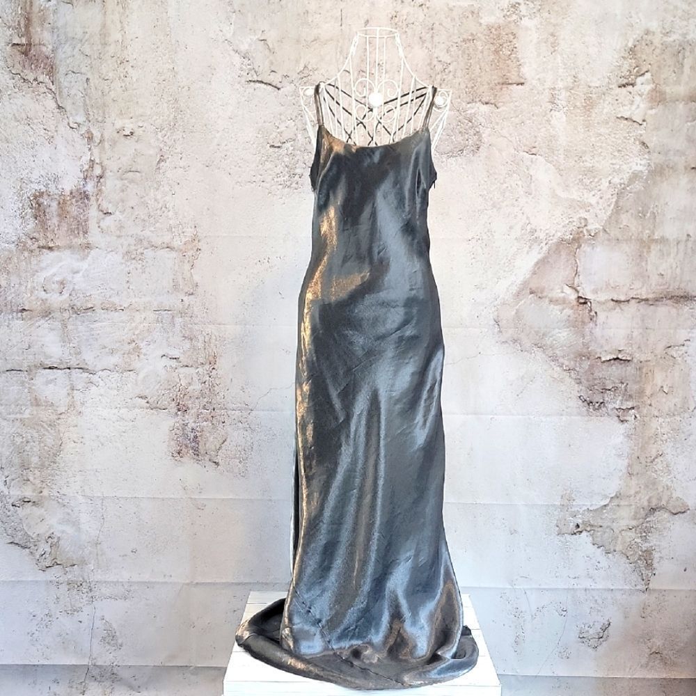 Cachet Silver Grey Slip Maxi Dress Spaghetti Strap Sleeveless Womens Size 4